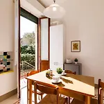 Guesthost - Casa Calise Elegant With Garage Nyaraló *