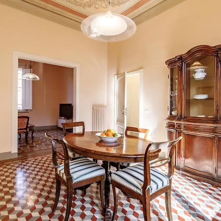 Casa Calise Elegant 1920s With Garage Feriehus Siena