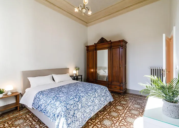 Semesterbostad Guesthost - Casa Calise Elegant With Garage *