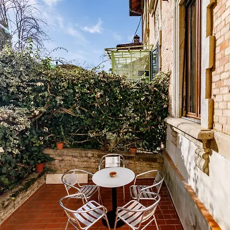 Casa Calise Elegant 1920s With Garage