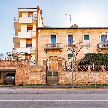 Guesthost - Casa Calise Elegant With Garage