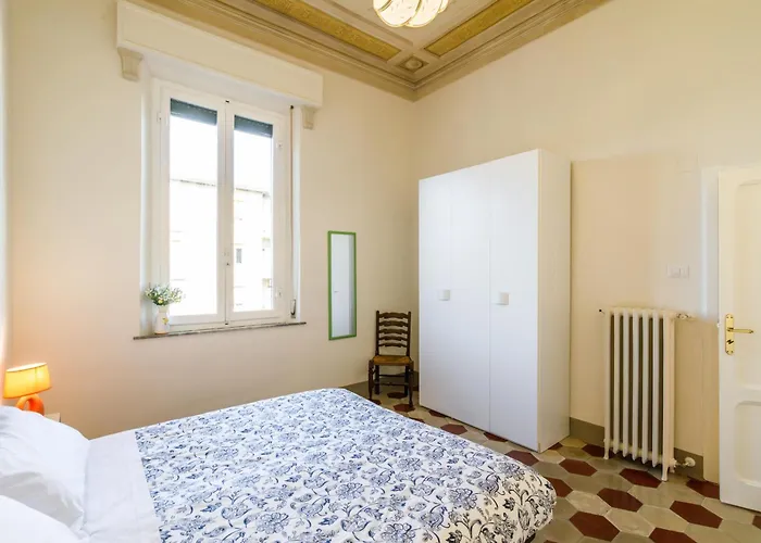 Guesthost - Casa Calise Elegant With Garage Дом отдыха *