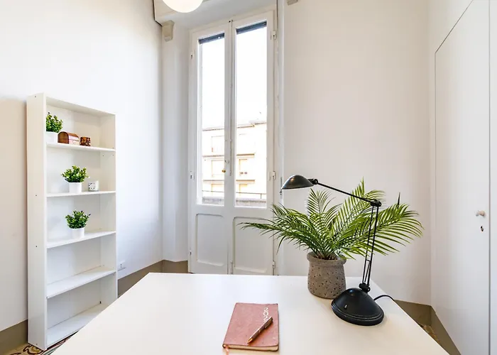 Guesthost - Casa Calise Elegant With Garage Дом отдыха