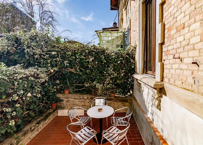 Guesthost - Casa Calise Elegant With Garage