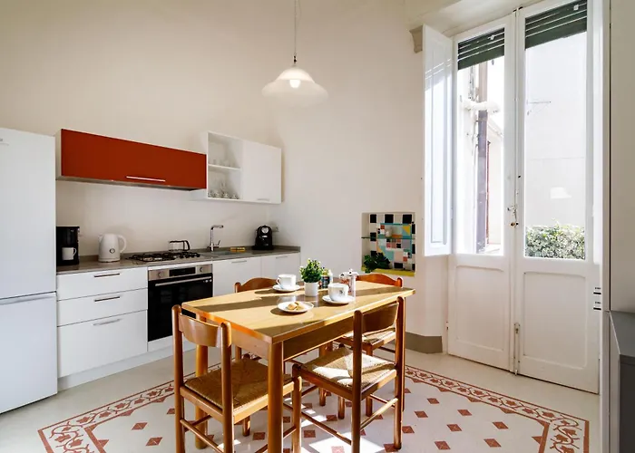 Guesthost - Casa Calise Elegant With Garage 锡耶纳