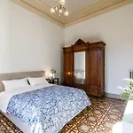 Feriehus Guesthost - Casa Calise Elegant With Garage *