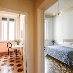 Feriehus Guesthost - Casa Calise Elegant With Garage *