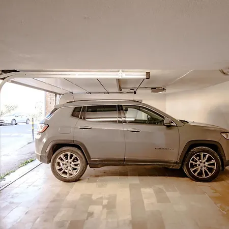 Guesthost - Casa Calise Elegant With Garage *