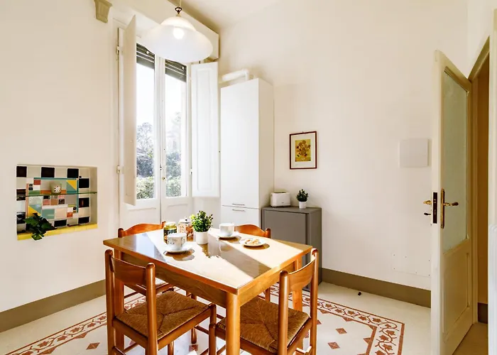 Holiday home Guesthost - Casa Calise Elegant With Garage Siena